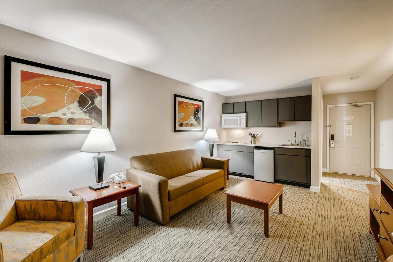 Orangewood Inn And Suites Midtown Austin Exterior photo